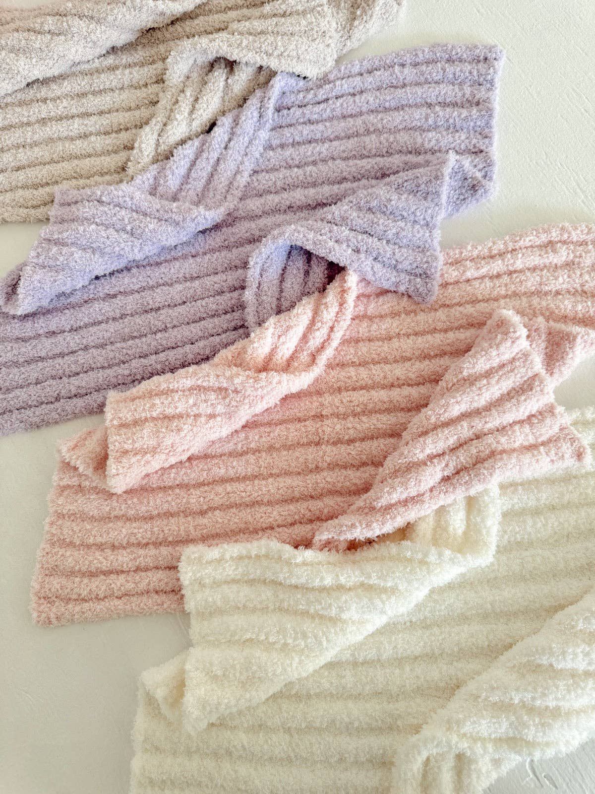 Phufy® Bliss Wave Mini Blanket, Baby Pink