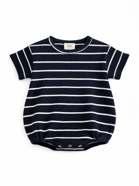 Black/White Stripe / Ribbed T-Shirt Bubble