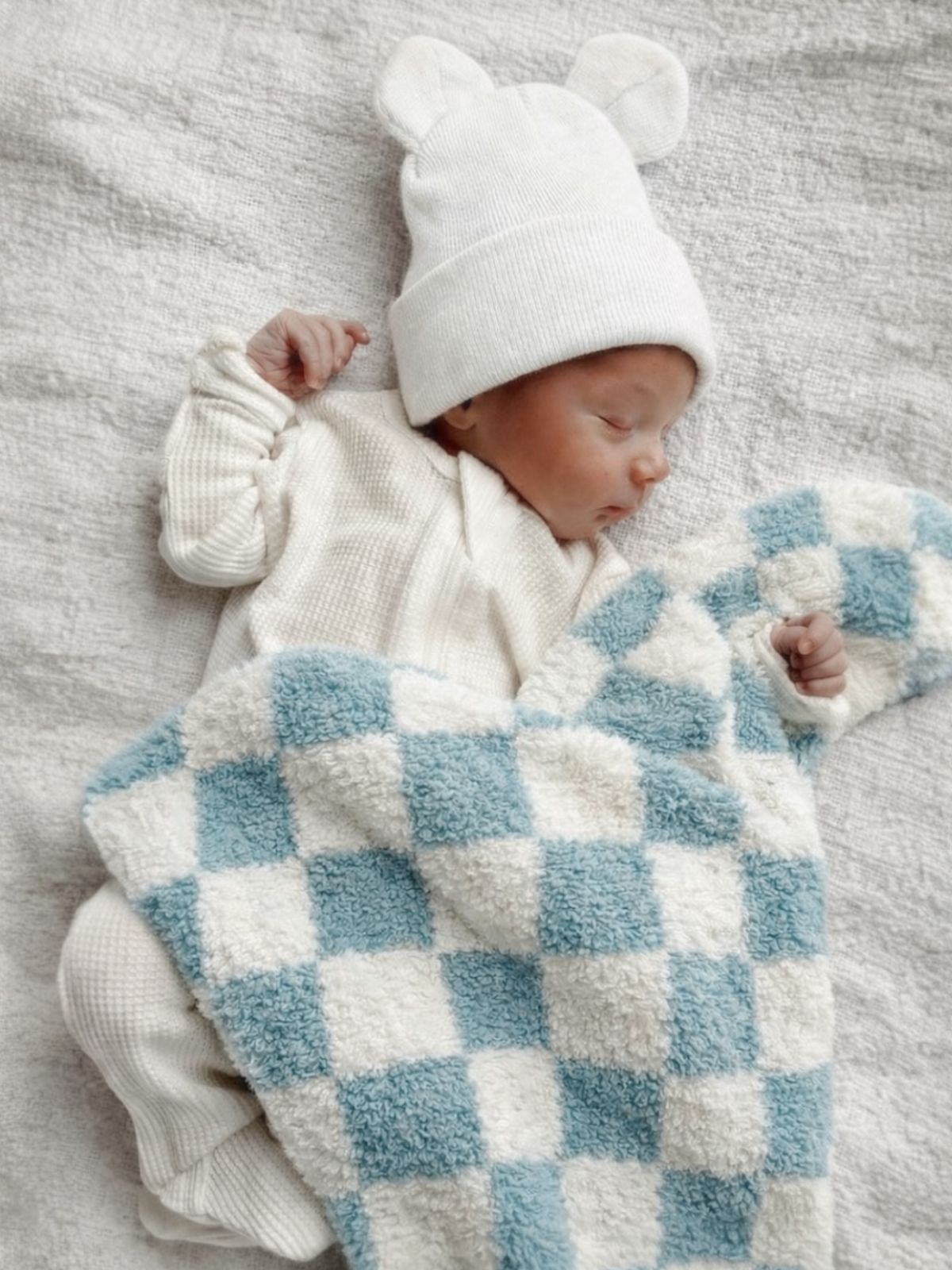 Phufy® Bliss Checkerboard Mini Blanket, Powder