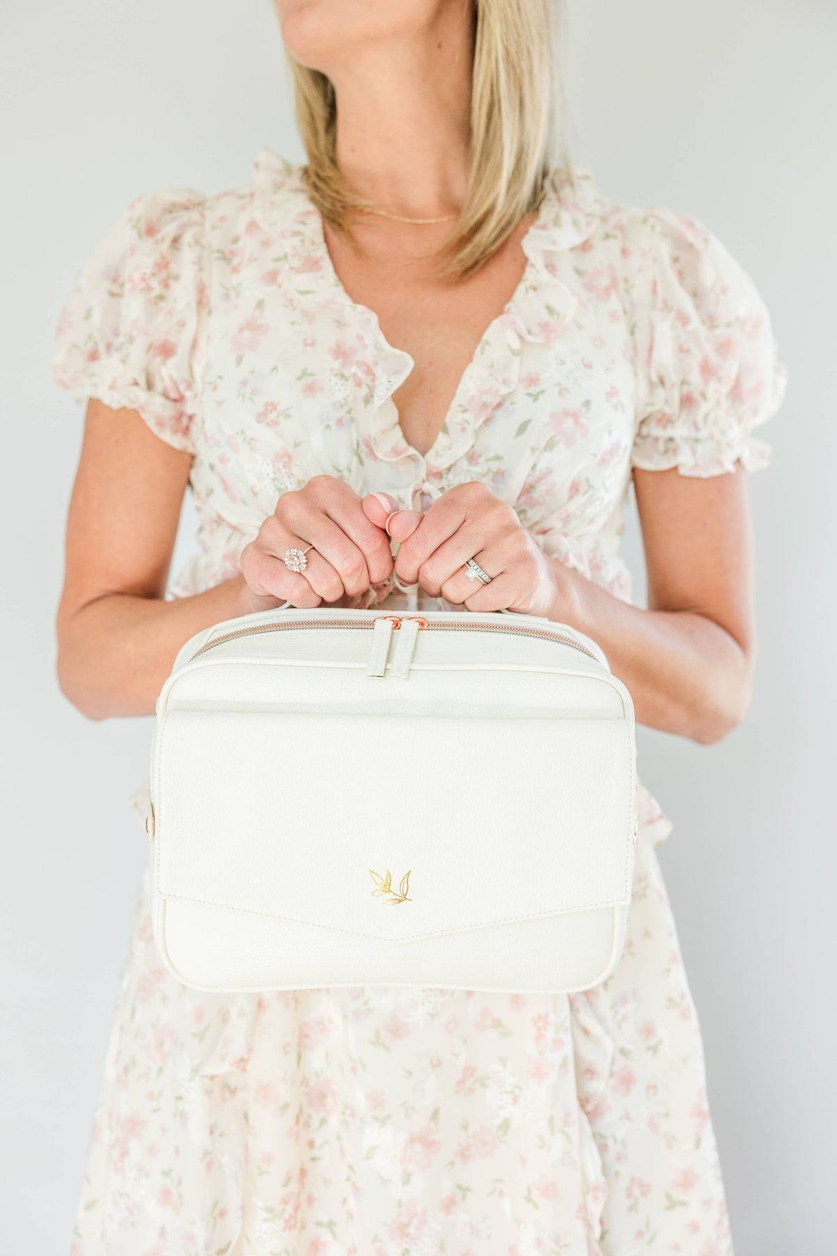 Bible Cover, Bible Bag Crossbody DOVE