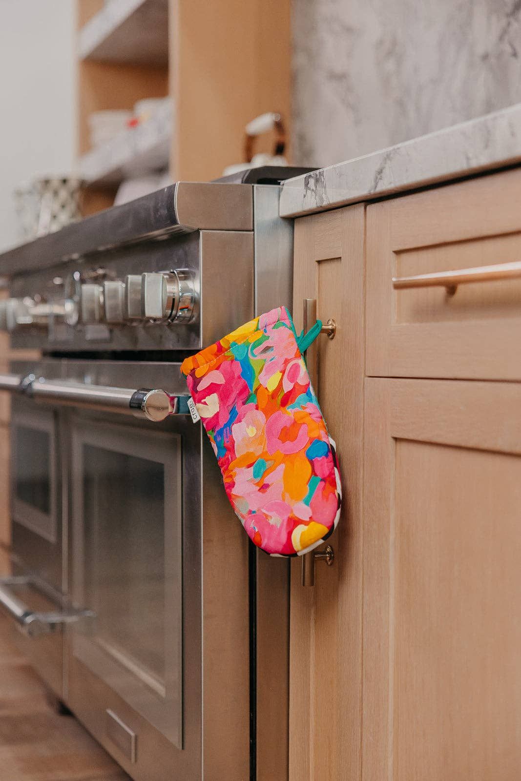 Etching Oven Mitt