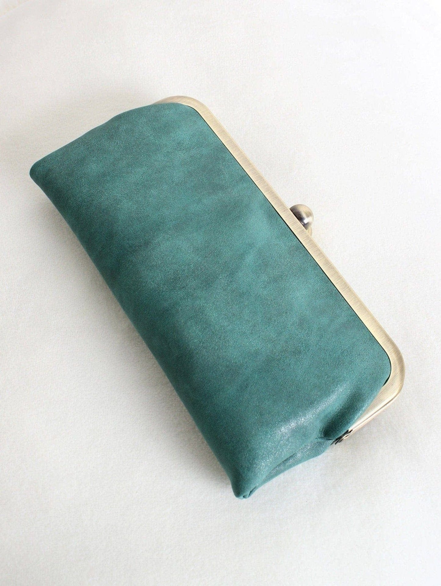 Karen Kiss Lock Clutch Bag