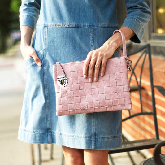 NANCY PINK