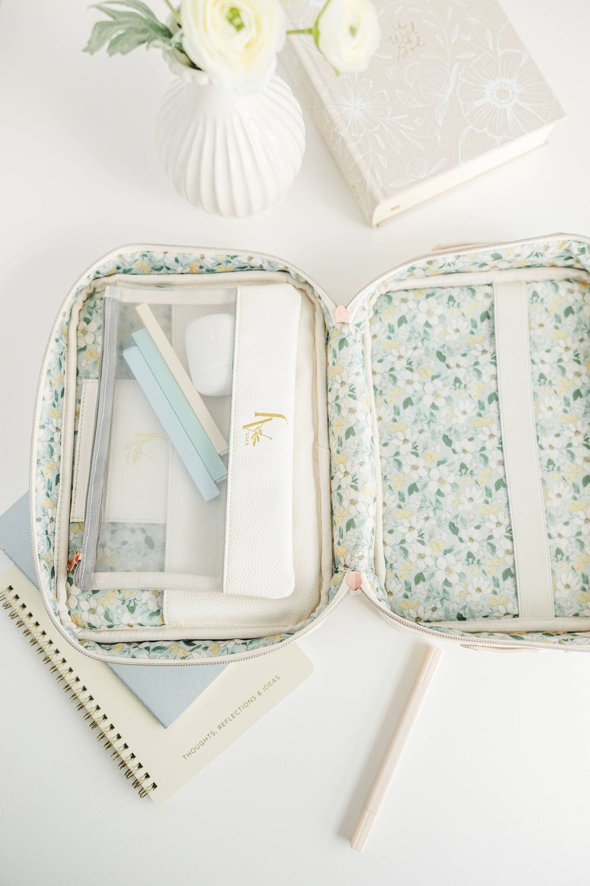 Bible Cover, Bible Bag Crossbody DOVE