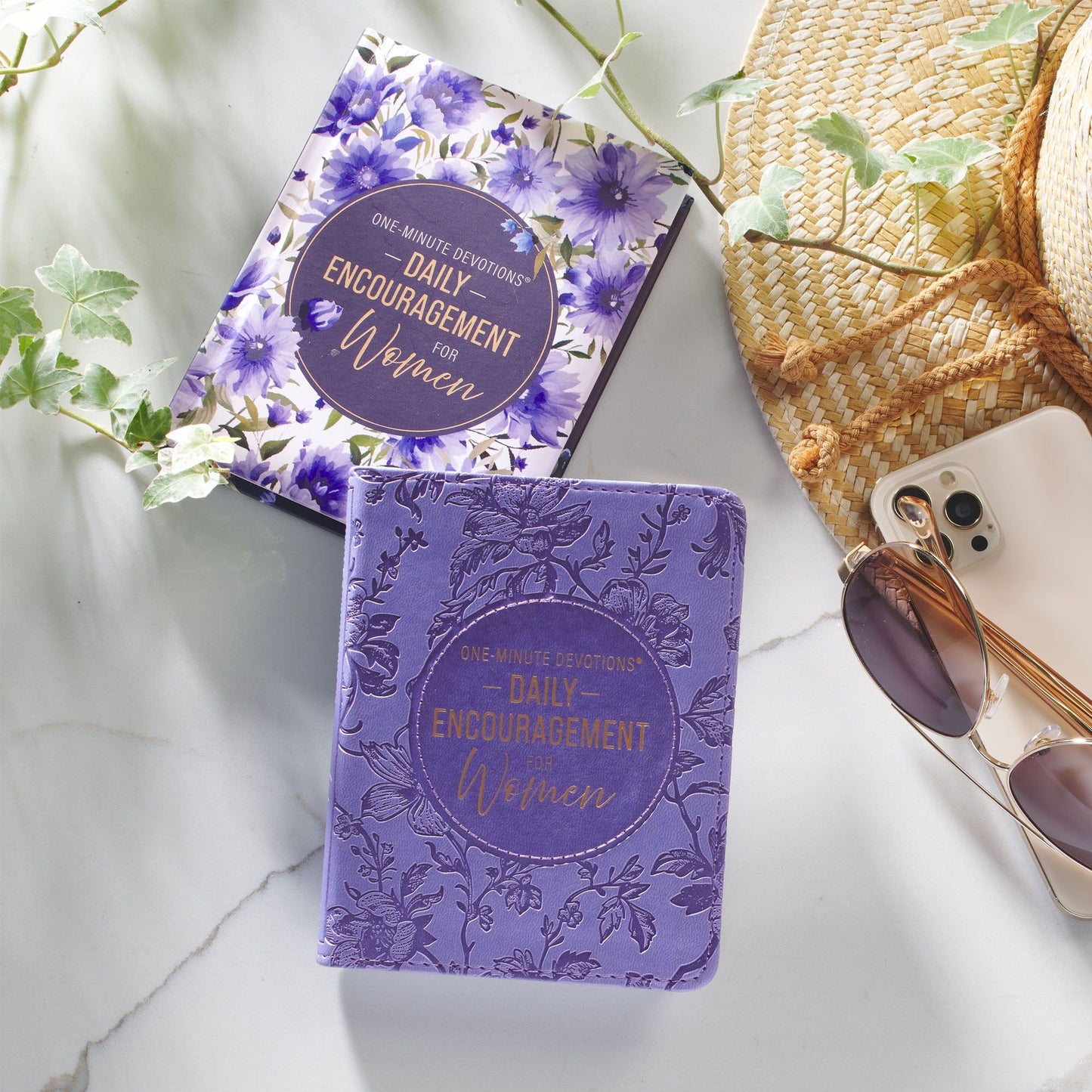 One-Minute Devotions Daily Encouragement for Women Faux Leather