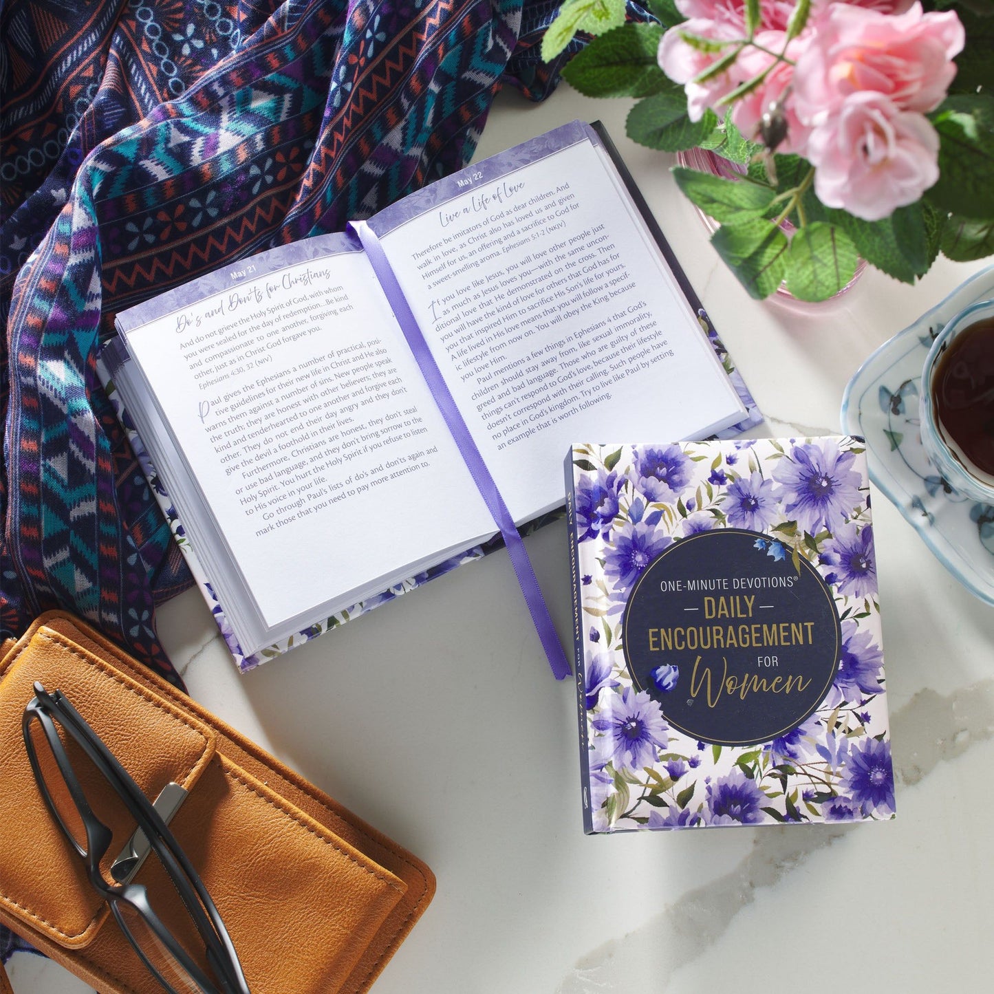 One-Minute Devotions Daily Encouragement for Women Hardcover