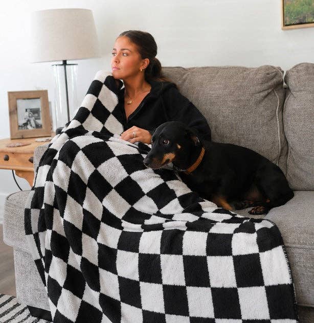 Black and White Checkerboard Throw Blanket
