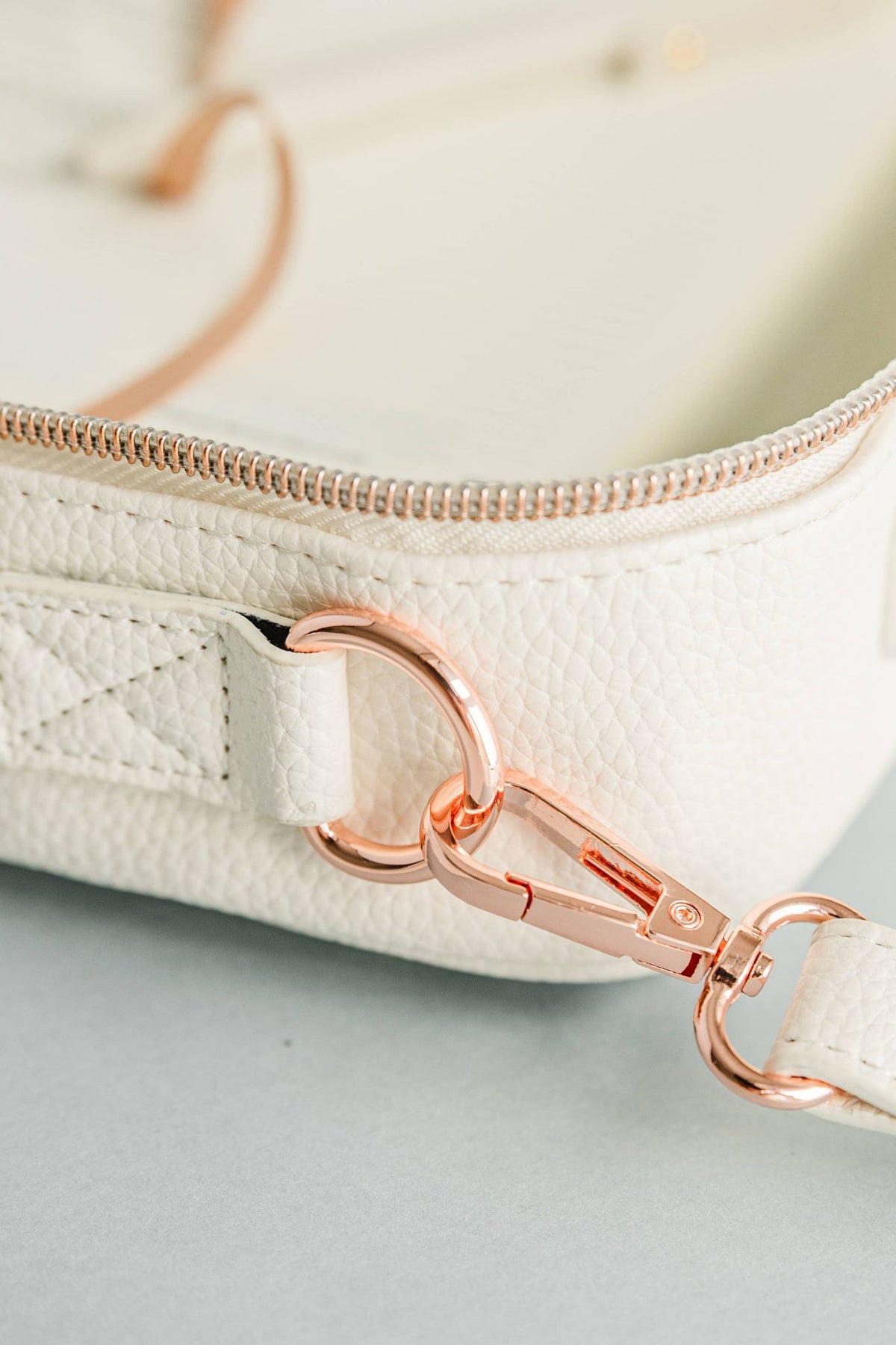 Bible Cover, Bible Bag Crossbody DOVE