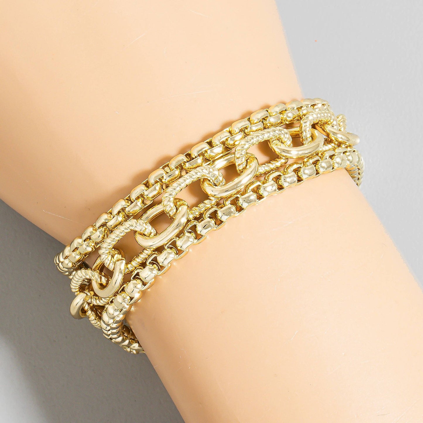Assorted Chains Magnetic Lock Gold Plated Bracelet