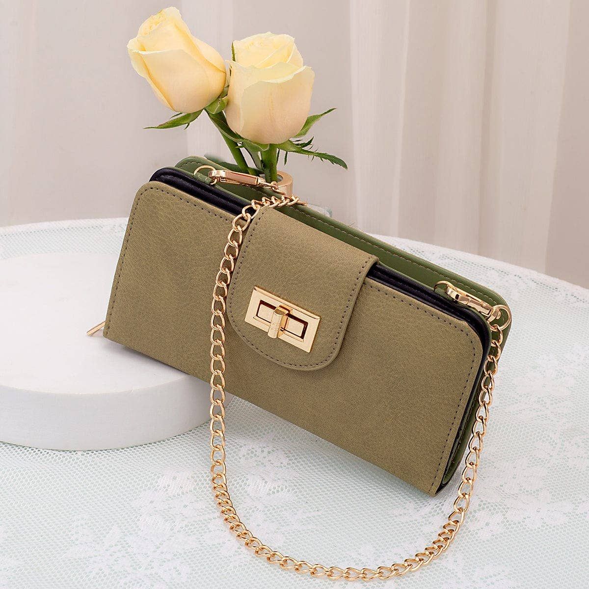 AD041 Turn Lock Crossbody Wallet