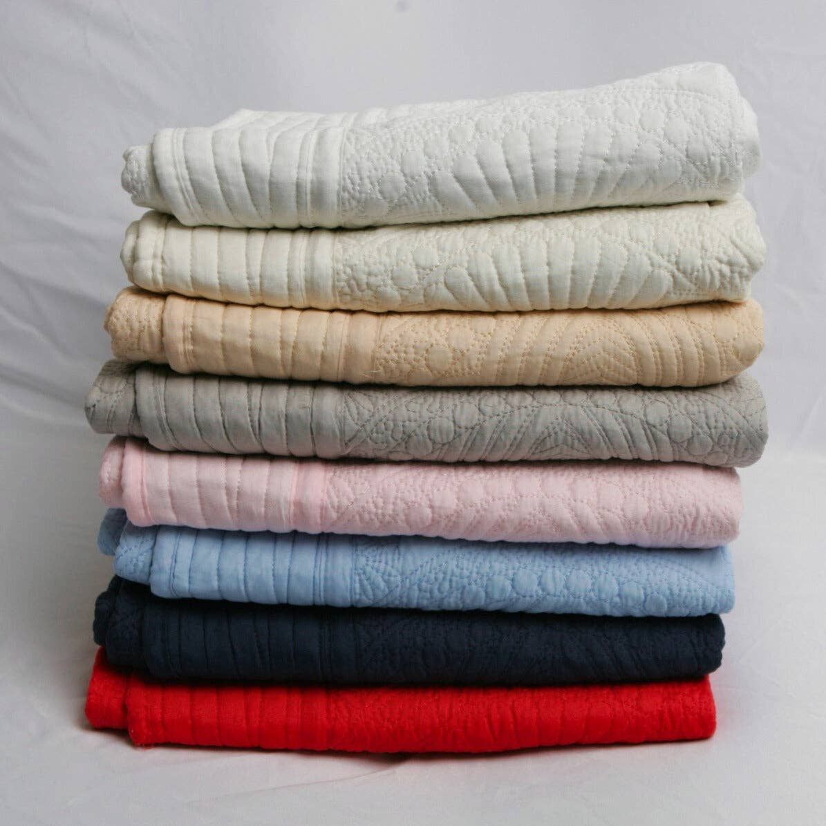 Ivory Quilt